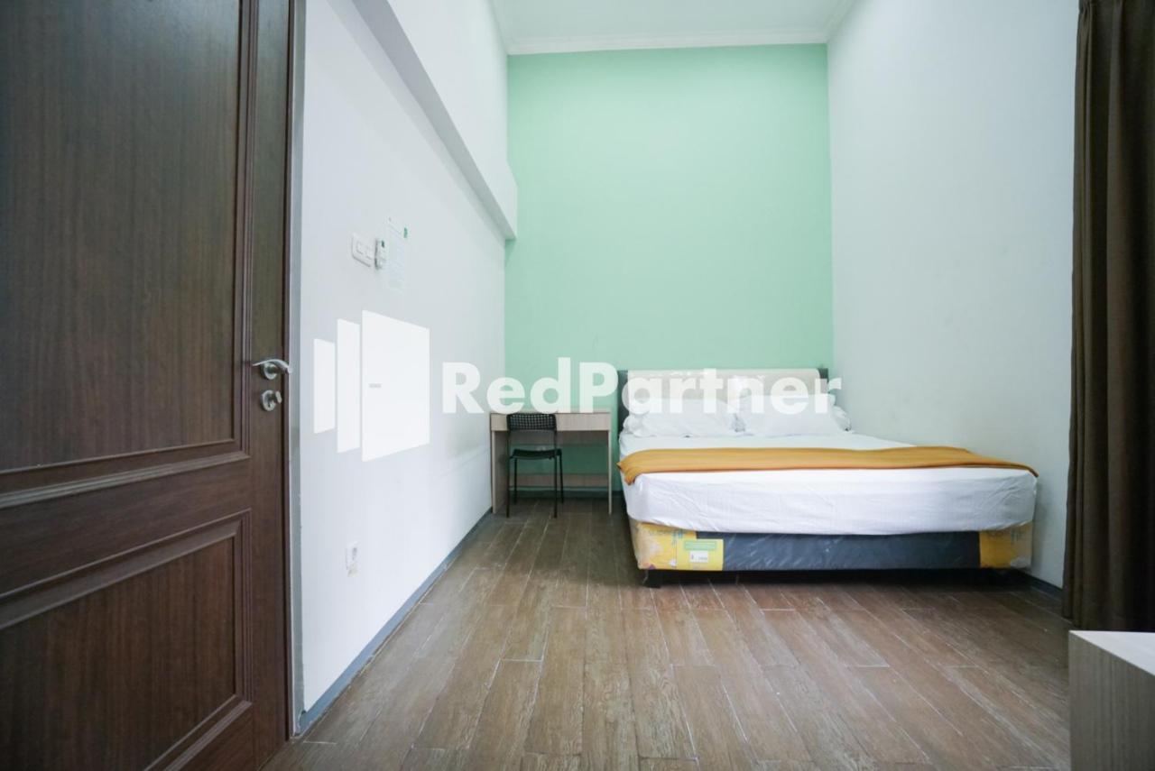 Toba Mansion Syariah Near Benhil Redpartner Hotel Jakarta Exterior foto